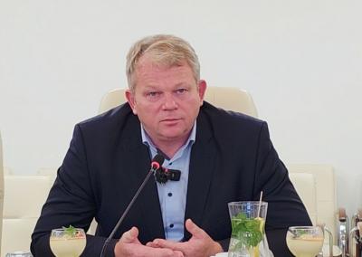 Andriaus Palionio vadovaujama ŽŪM nėra patvirtinusi algoritmo, kaip turėtų būti kaupiamas maisto rezervas, teigia Lietuvos savivaldybių asociacija. Gedimino Stanišausko nuotr.